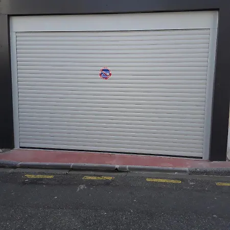 Maison De Avec Garage Et Terrasse Apartman *