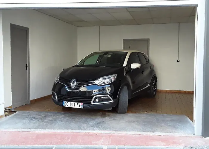 Maison De Avec Garage Et Terrasse * 루르드