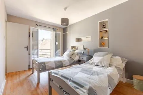 아파트 Maison De Avec Garage Et Terrasse *