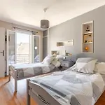 アパート Maison De Avec Garage Et Terrasse *